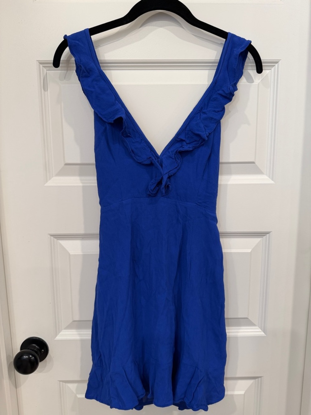 Women’s Blue Ruffle V-Neck Dress